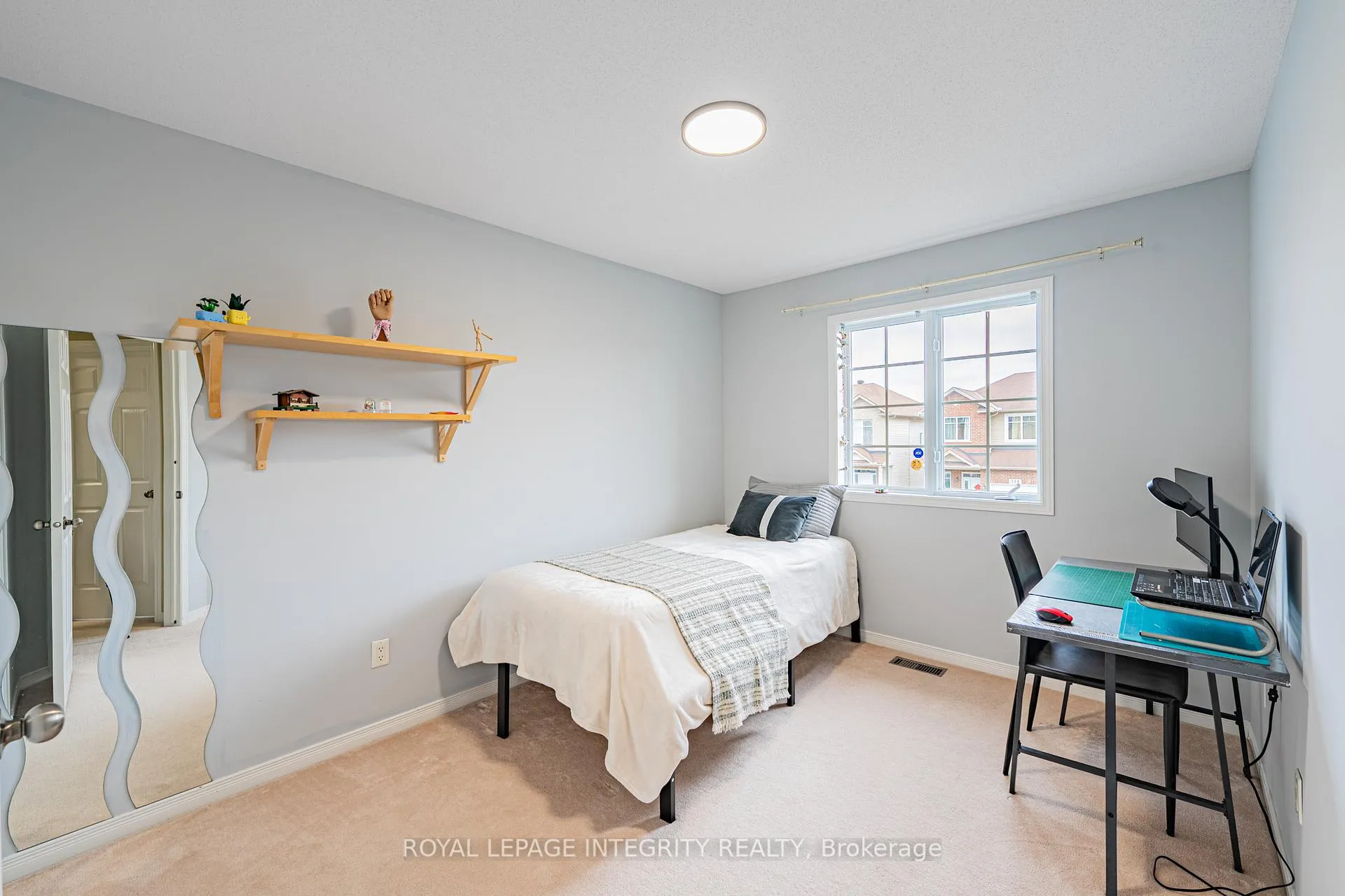 Photo 18 of 319 Glenbrae Avenue, Ottawa, Kanata - Morgan's Grant/South March — HOMEH