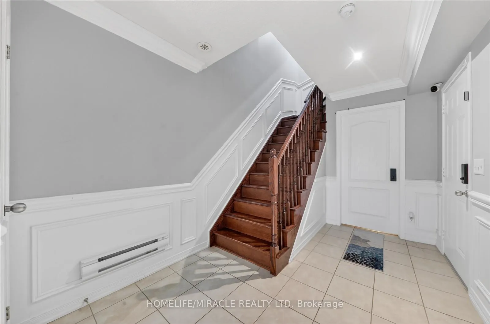Photo 5 of 7559 Chinguacousy Road, Brampton, Bram West — HOMEH