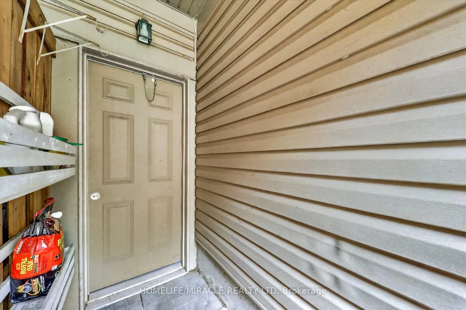 Photo 9 of 7559 Chinguacousy Road, Brampton, Bram West — HOMEH