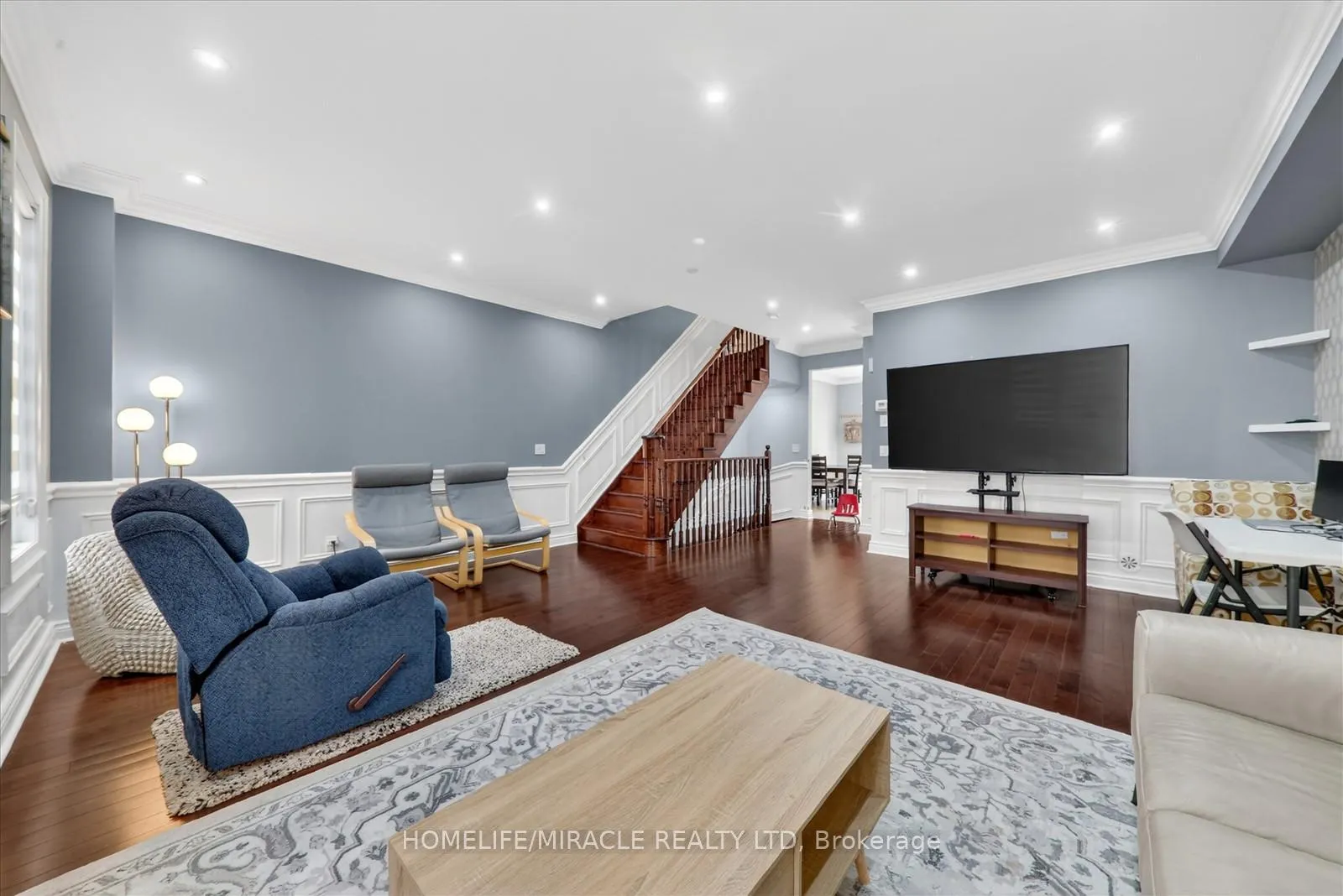 Photo 14 of 7559 Chinguacousy Road, Brampton, Bram West — HOMEH