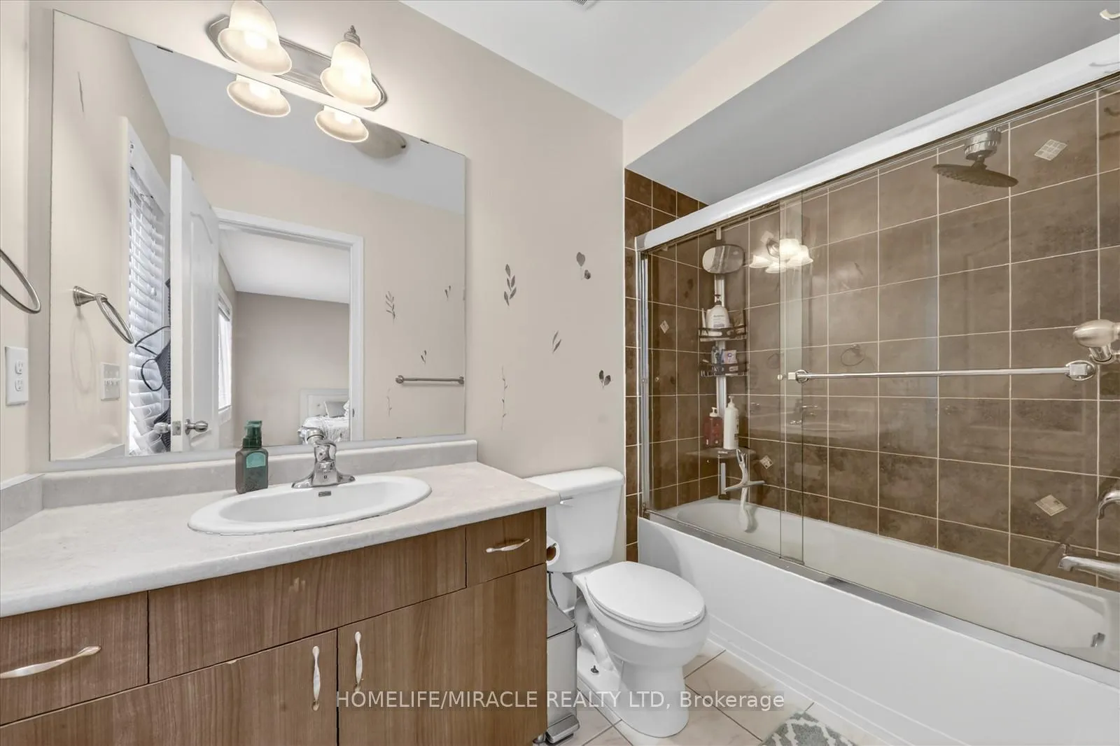 Photo 25 of 7559 Chinguacousy Road, Brampton, Bram West — HOMEH