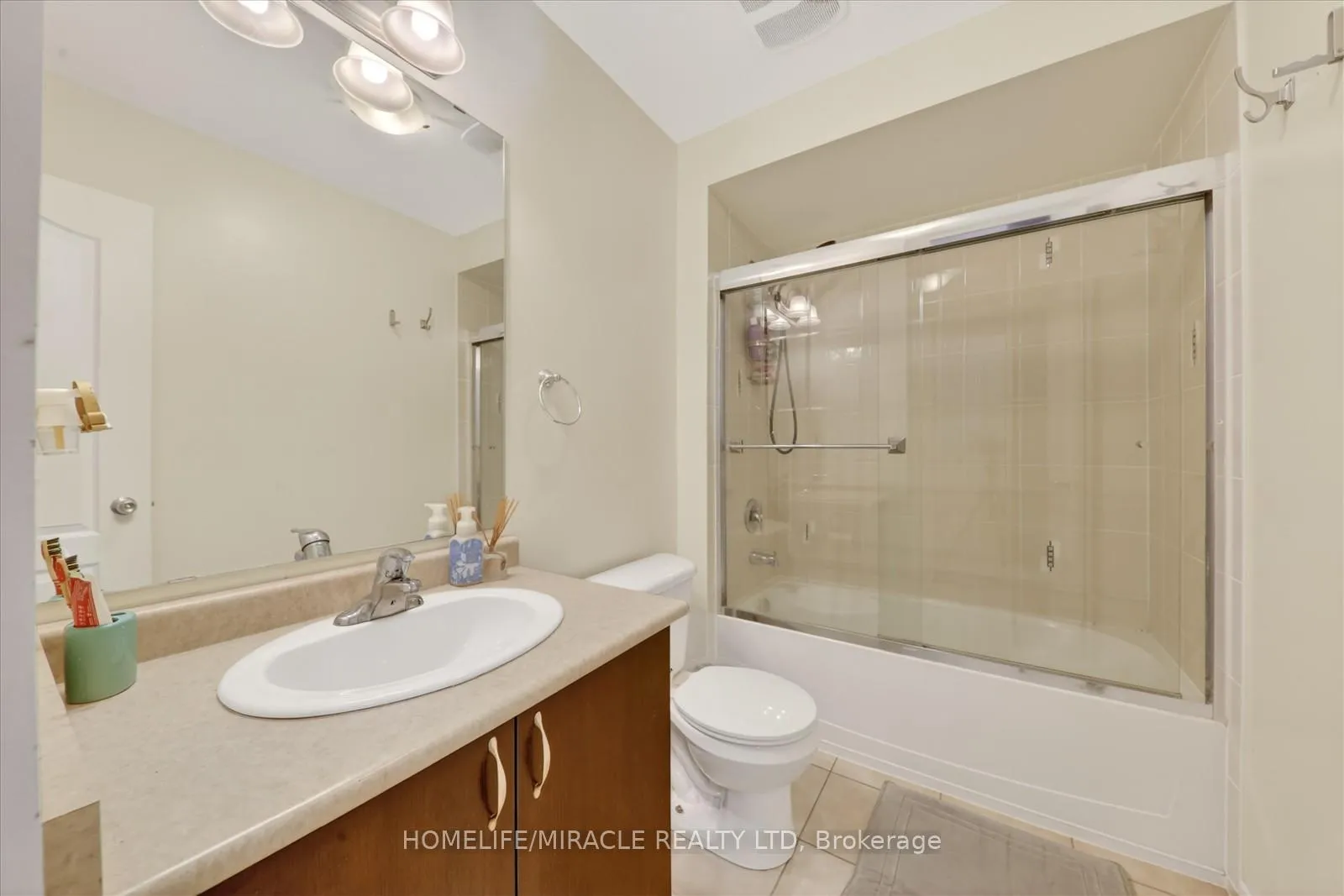 Photo 31 of 7559 Chinguacousy Road, Brampton, Bram West — HOMEH