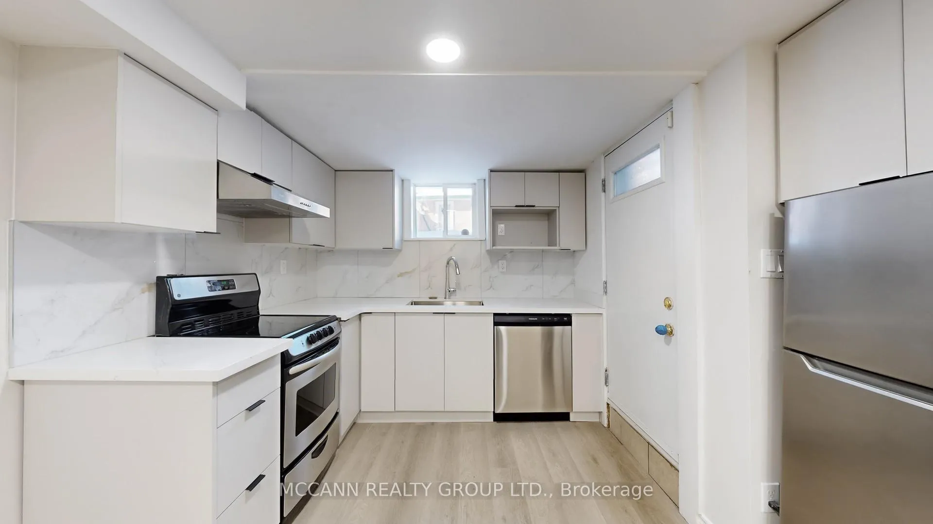 Photo 4 of 274 Boon Avenue, Toronto, Caledonia-Fairbank — HOMEH