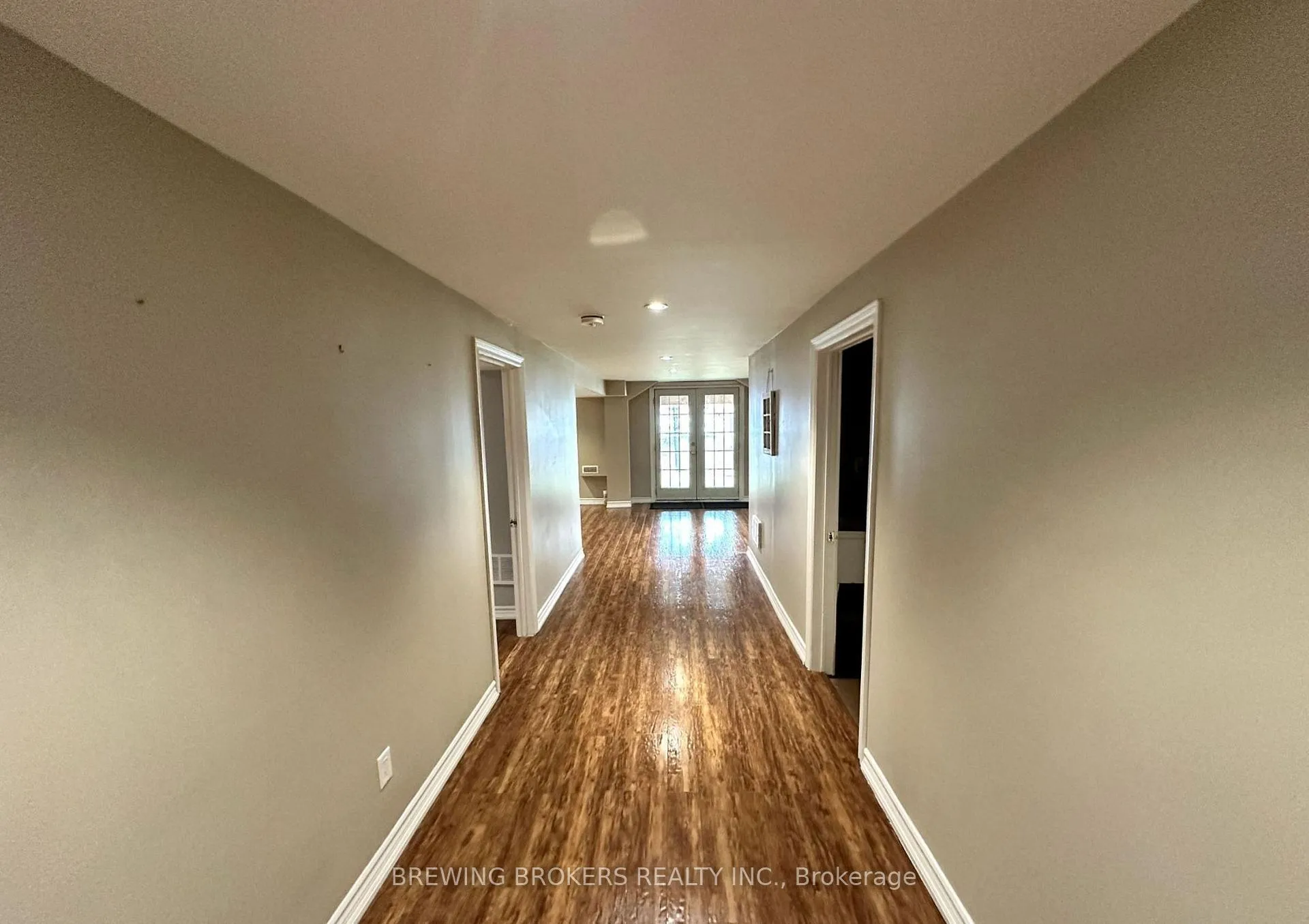 Photo 4 of 31 Havagal Crescent, Markham, Markville — HOMEH