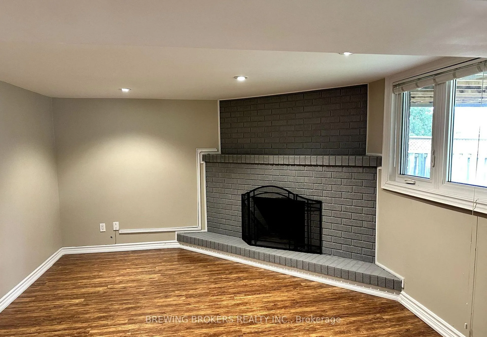 Photo 6 of 31 Havagal Crescent, Markham, Markville — HOMEH