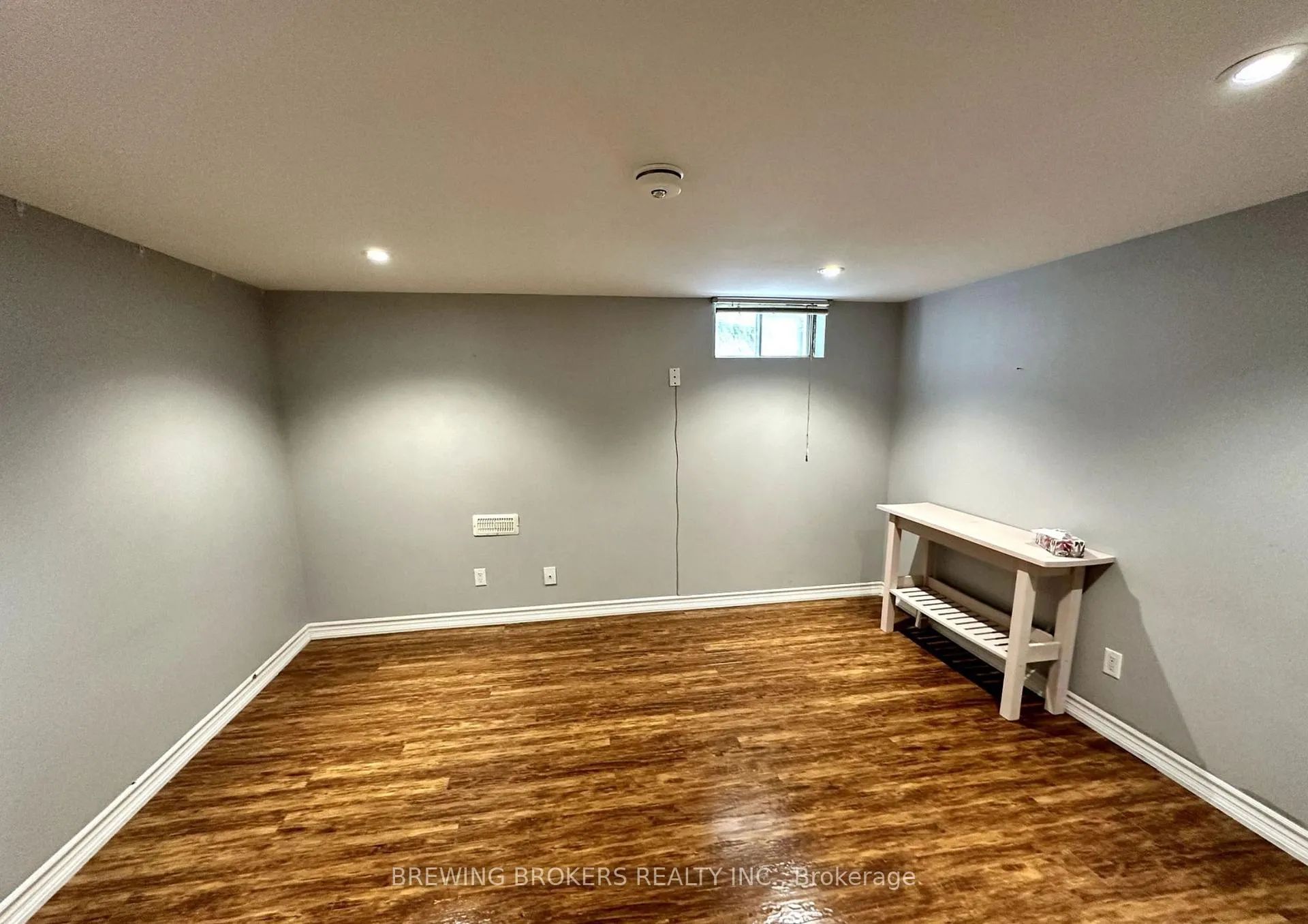 Photo 11 of 31 Havagal Crescent, Markham, Markville — HOMEH