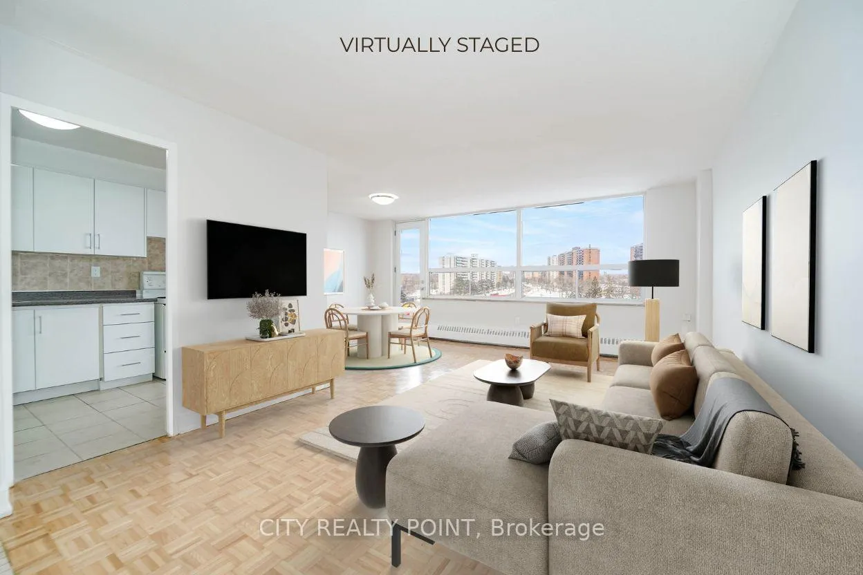 Front of Unit 1504, 6200 Bathurst Street