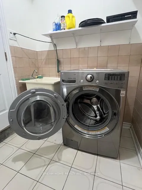Photo 14 of Unit Basement, 221 Marlott Road, Vaughan, Maple — HOMEH