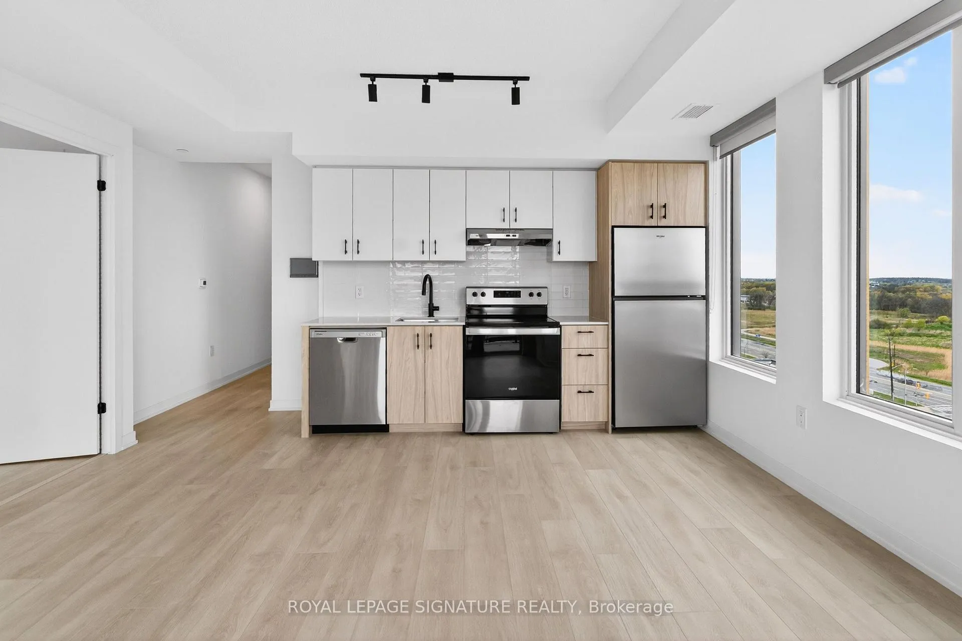 Photo 13 of Unit C1207, 4878 Powers Common, Burlington, Alton — HOMEH