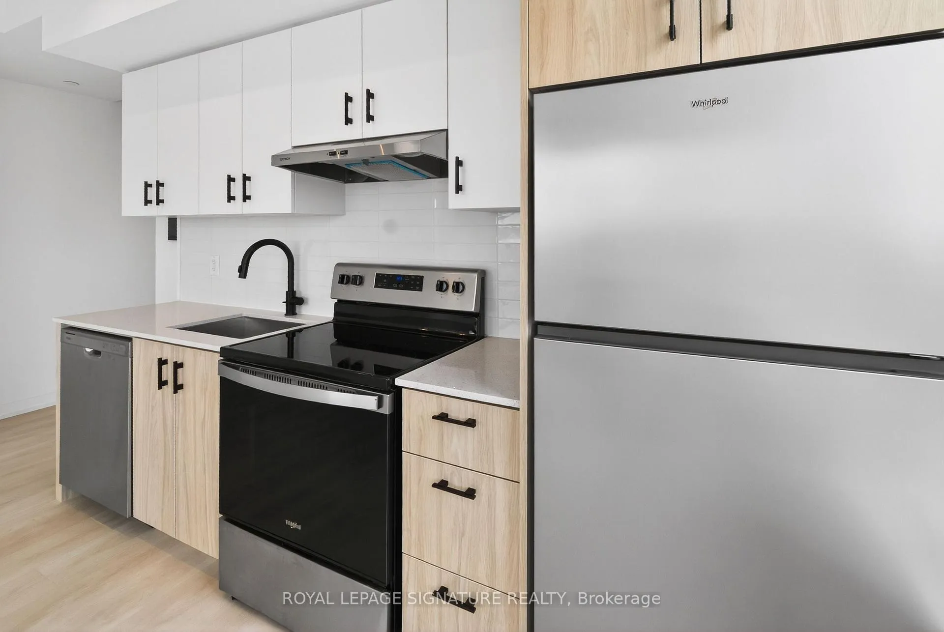 Photo 20 of Unit C1207, 4878 Powers Common, Burlington, Alton — HOMEH
