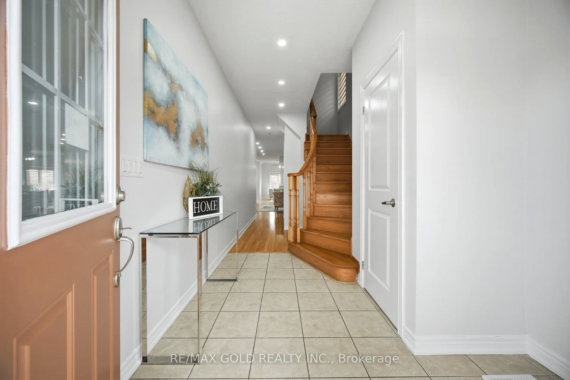 Photo 5 of 49 Interlude Drive, Brampton, Credit Valley — HOMEH