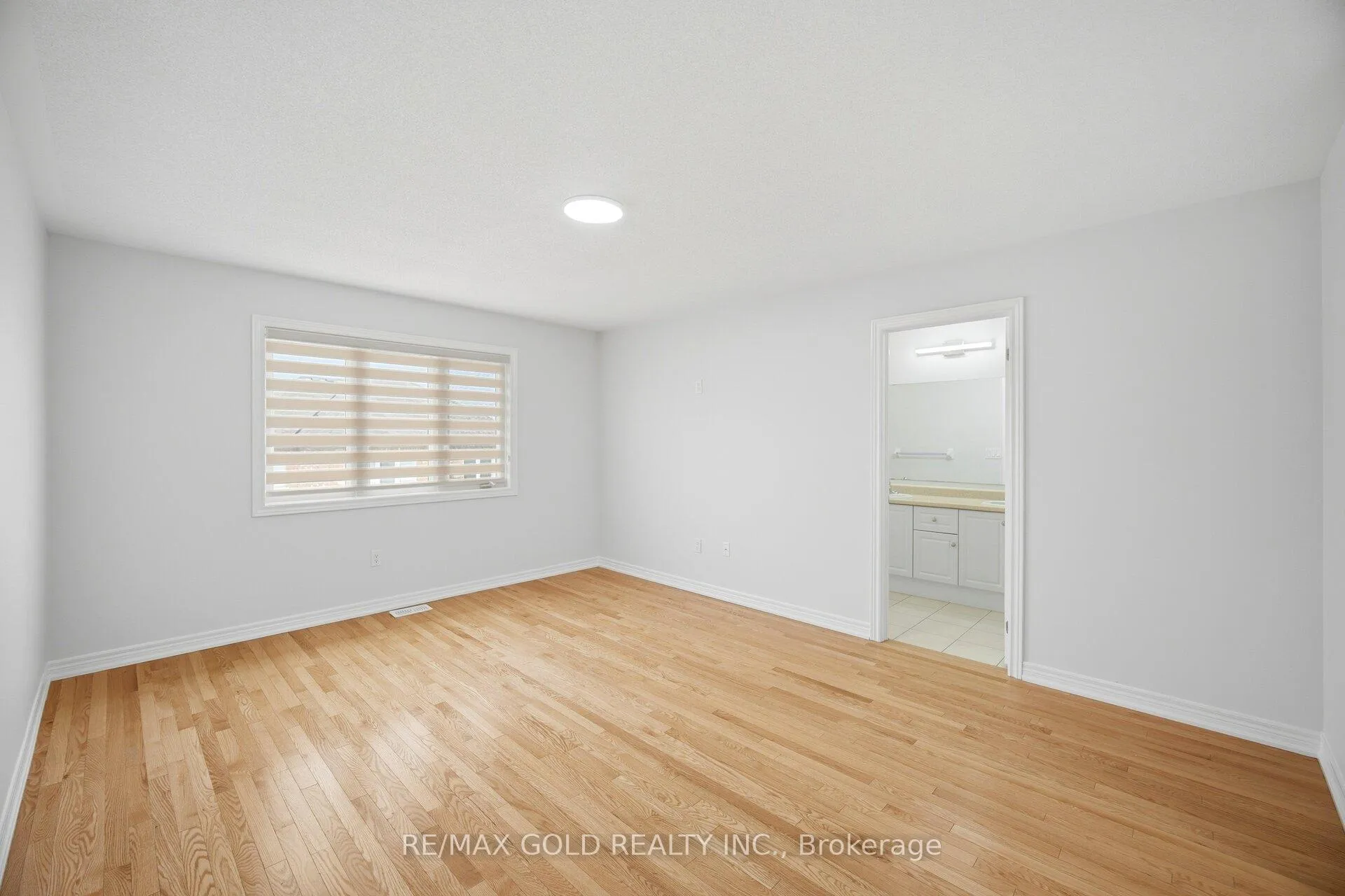 Photo 20 of 49 Interlude Drive, Brampton, Credit Valley — HOMEH