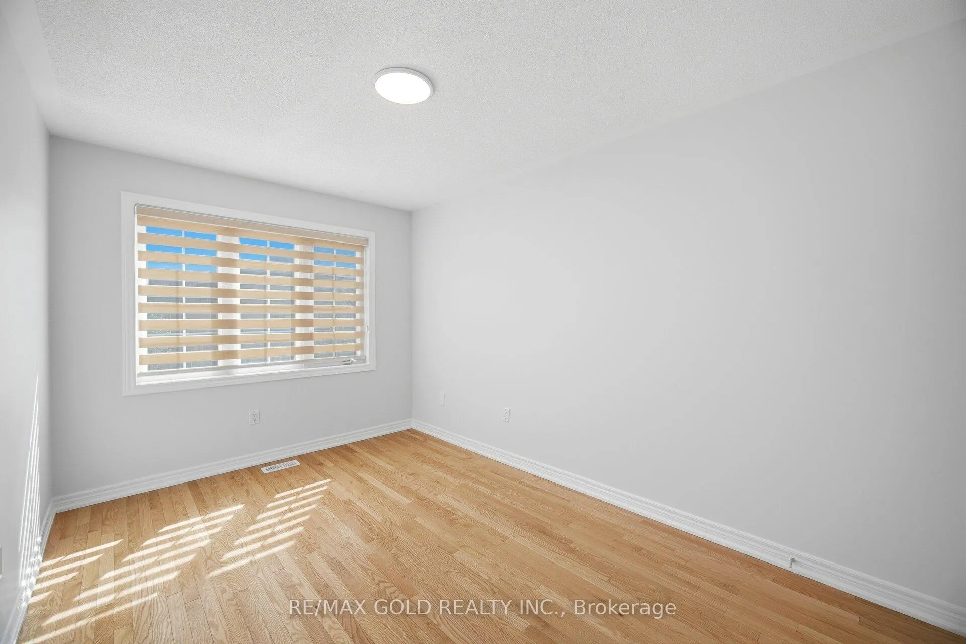 Photo 25 of 49 Interlude Drive, Brampton, Credit Valley — HOMEH