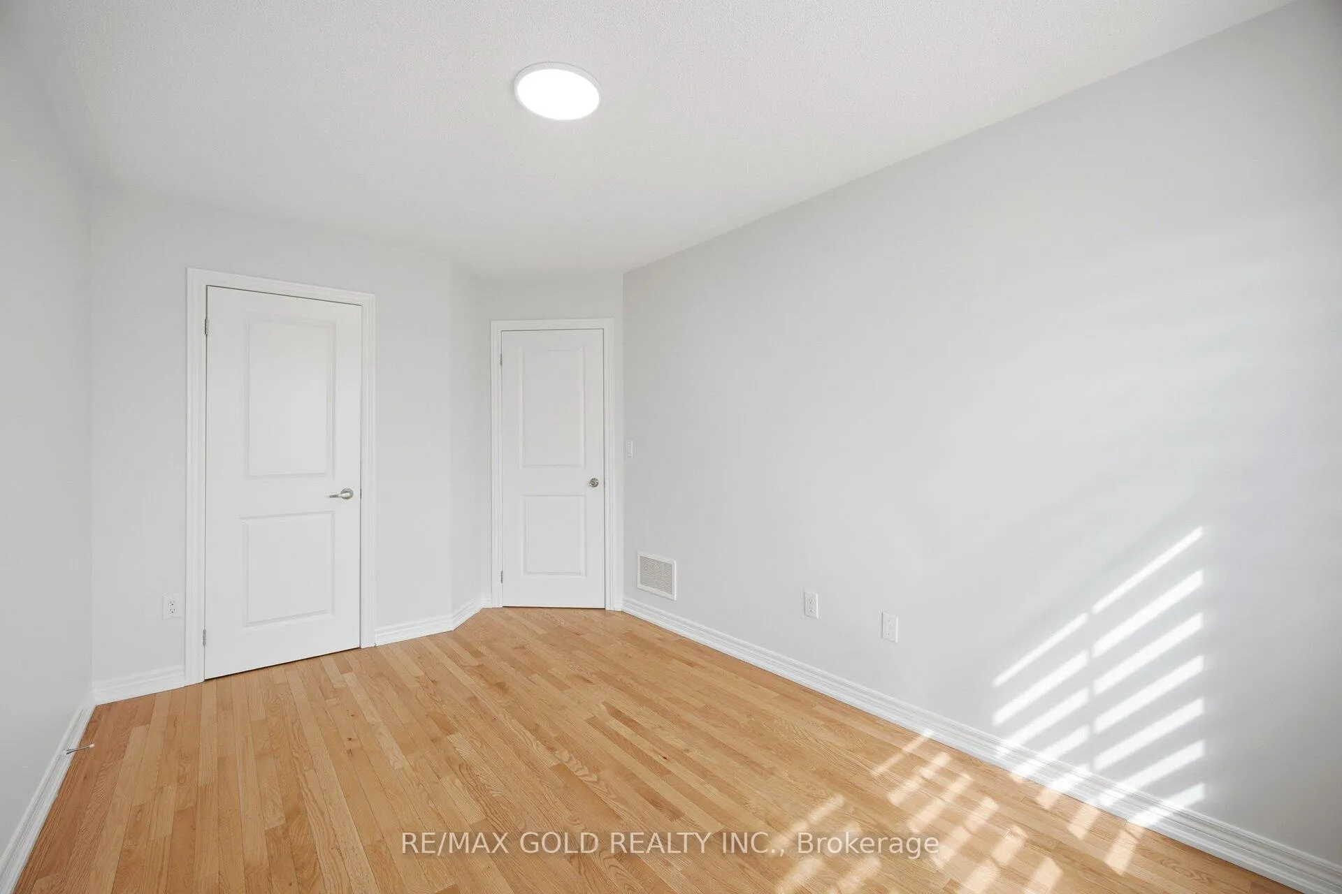 Photo 26 of 49 Interlude Drive, Brampton, Credit Valley — HOMEH