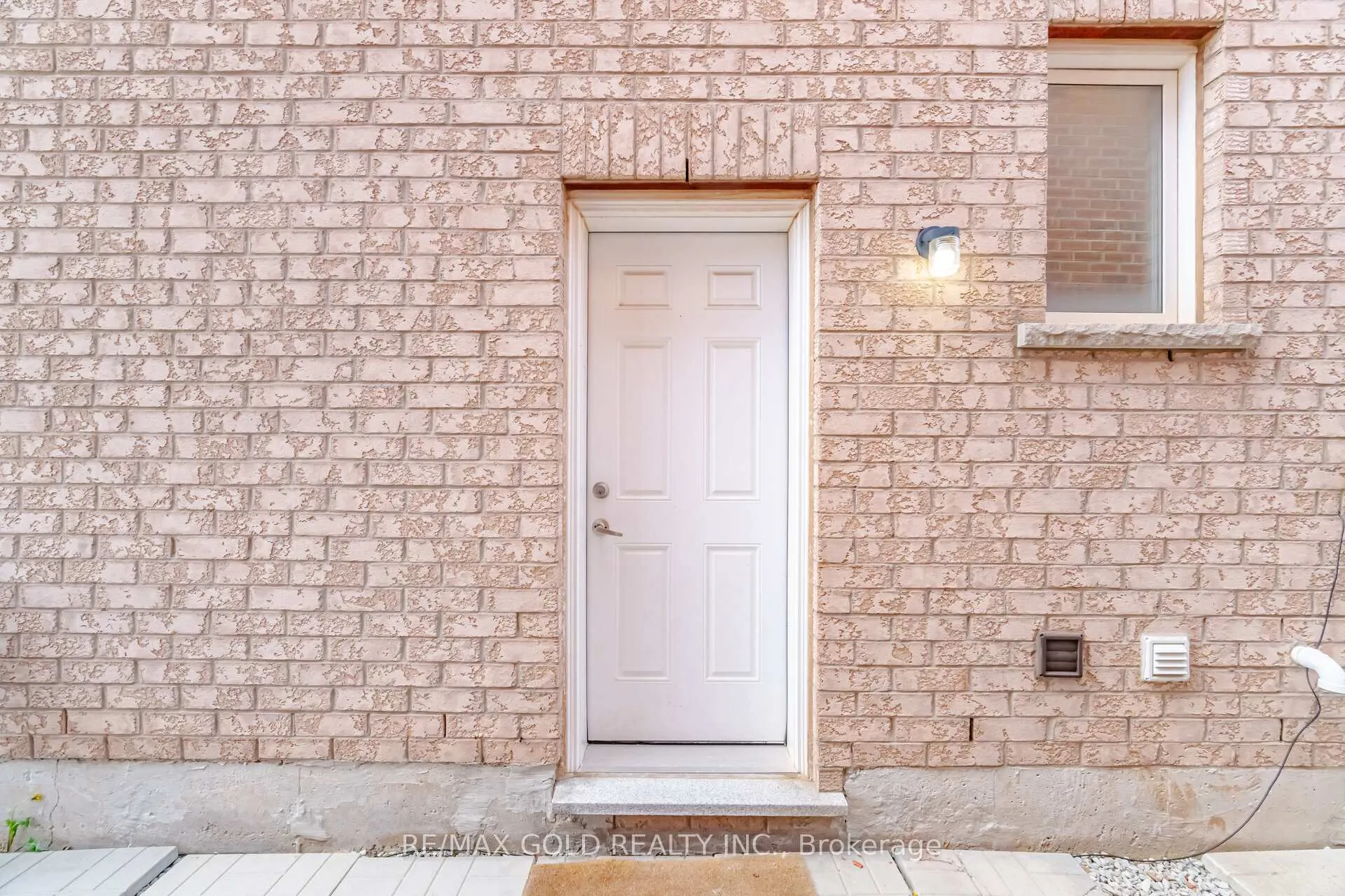 Photo 32 of 49 Interlude Drive, Brampton, Credit Valley — HOMEH