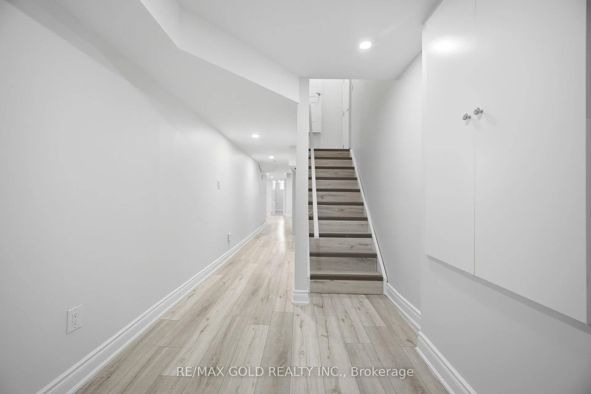 Photo 33 of 49 Interlude Drive, Brampton, Credit Valley — HOMEH