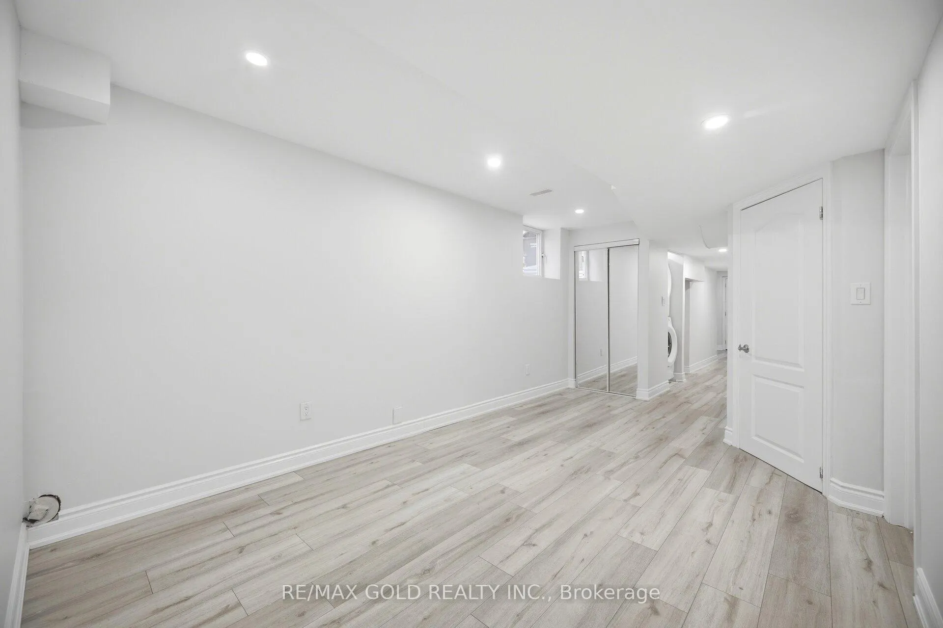 Photo 35 of 49 Interlude Drive, Brampton, Credit Valley — HOMEH