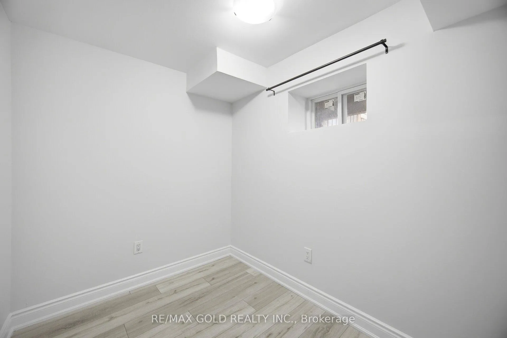 Photo 45 of 49 Interlude Drive, Brampton, Credit Valley — HOMEH