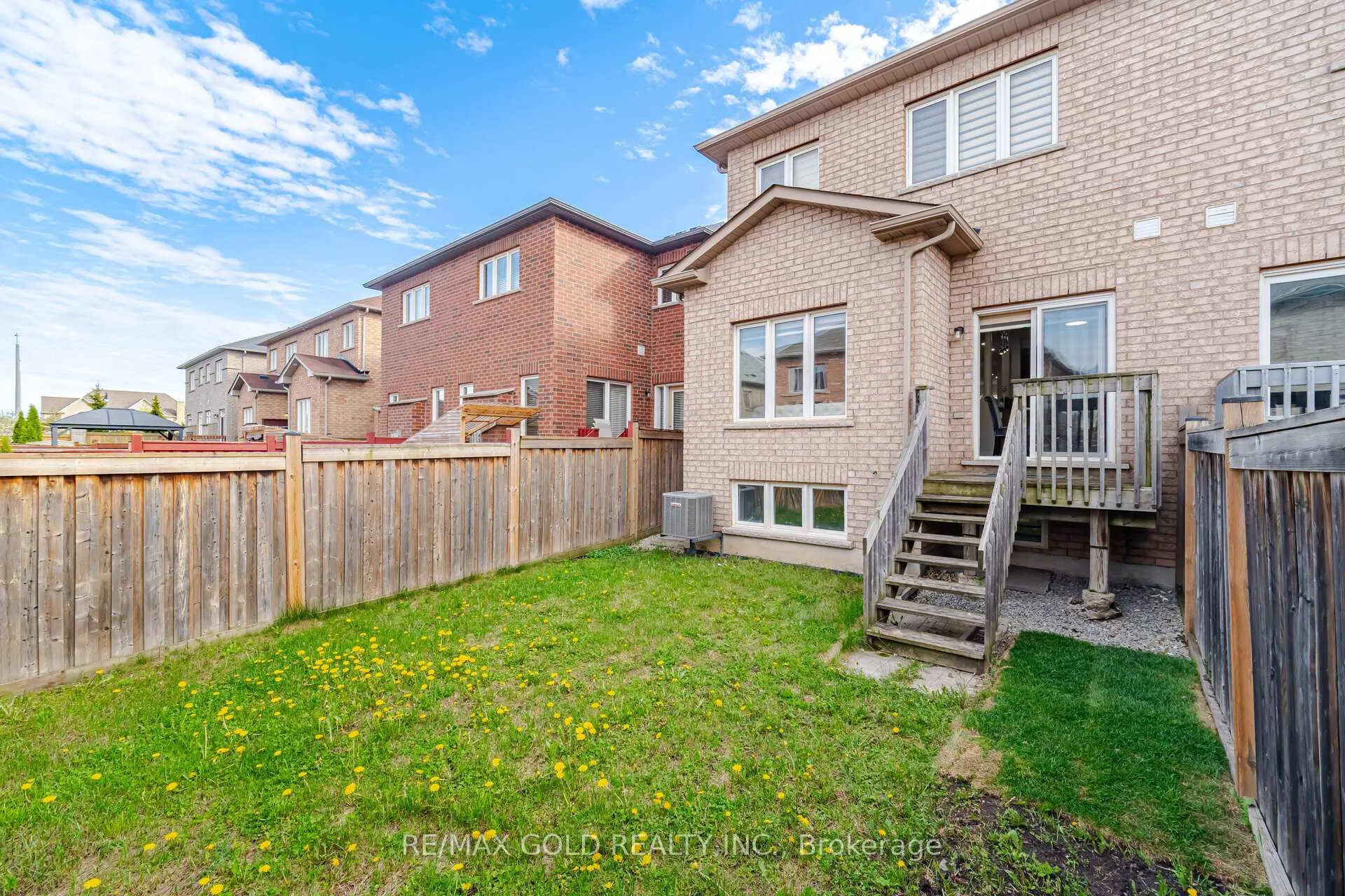 Photo 50 of 49 Interlude Drive, Brampton, Credit Valley — HOMEH
