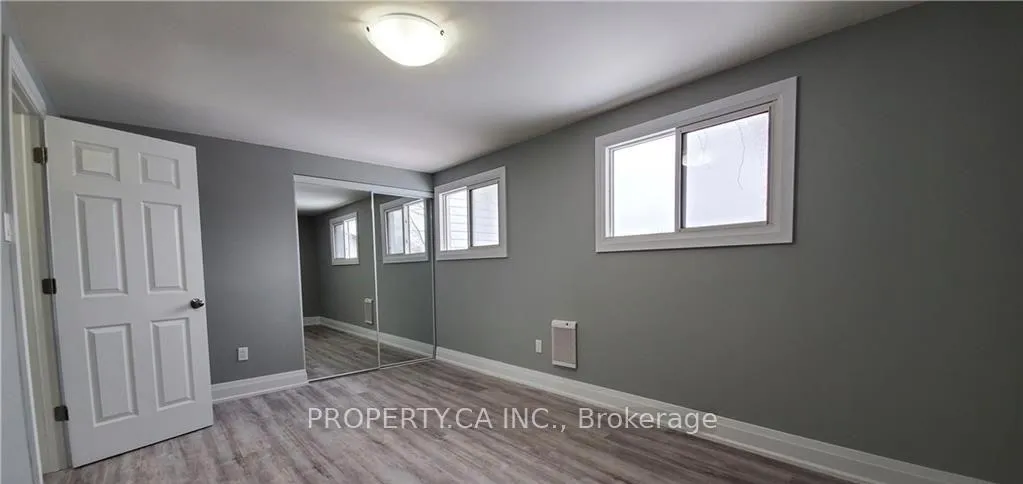 Photo 13 of 43 Barrett Crescent, Barrie, Letitia Heights — HOMEH
