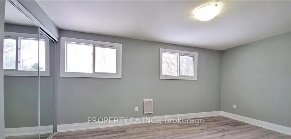 Photo 14 of 43 Barrett Crescent, Barrie, Letitia Heights — HOMEH