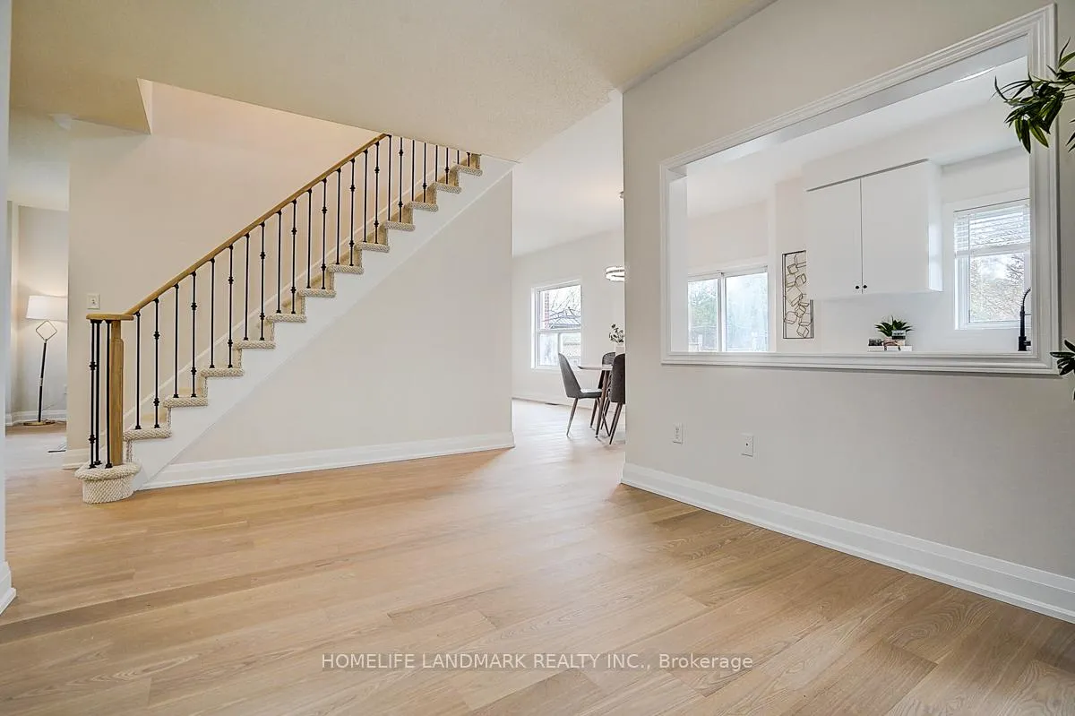 Photo 15 of 20 Joseph Crescent, Barrie, Painswick South — HOMEH