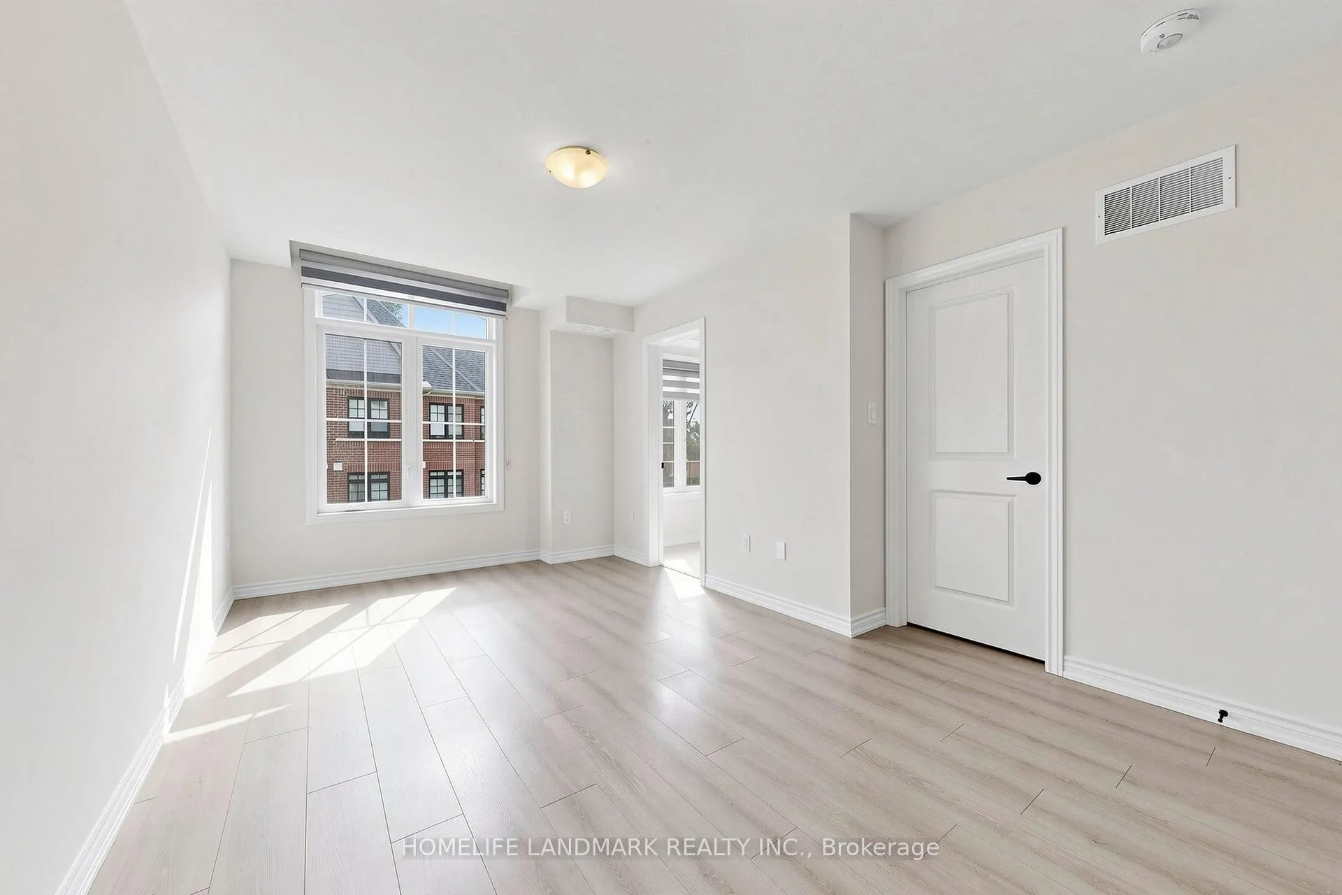 Photo 22 of 69 Main Street S, Markham, Vinegar Hill — HOMEH