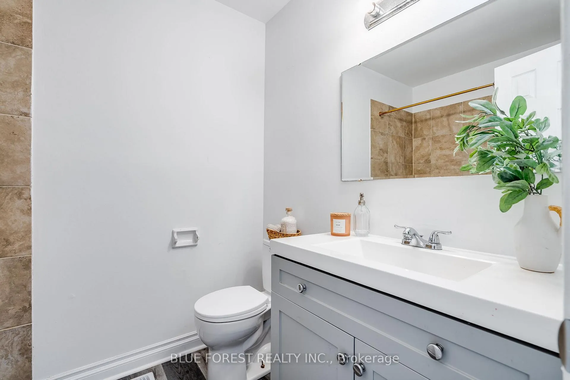 Photo 19 of 69 Bridlepath Road, Chatham-Kent, Blenheim — HOMEH