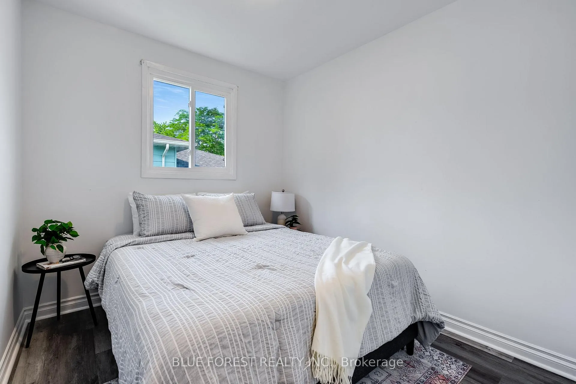 Photo 20 of 69 Bridlepath Road, Chatham-Kent, Blenheim — HOMEH