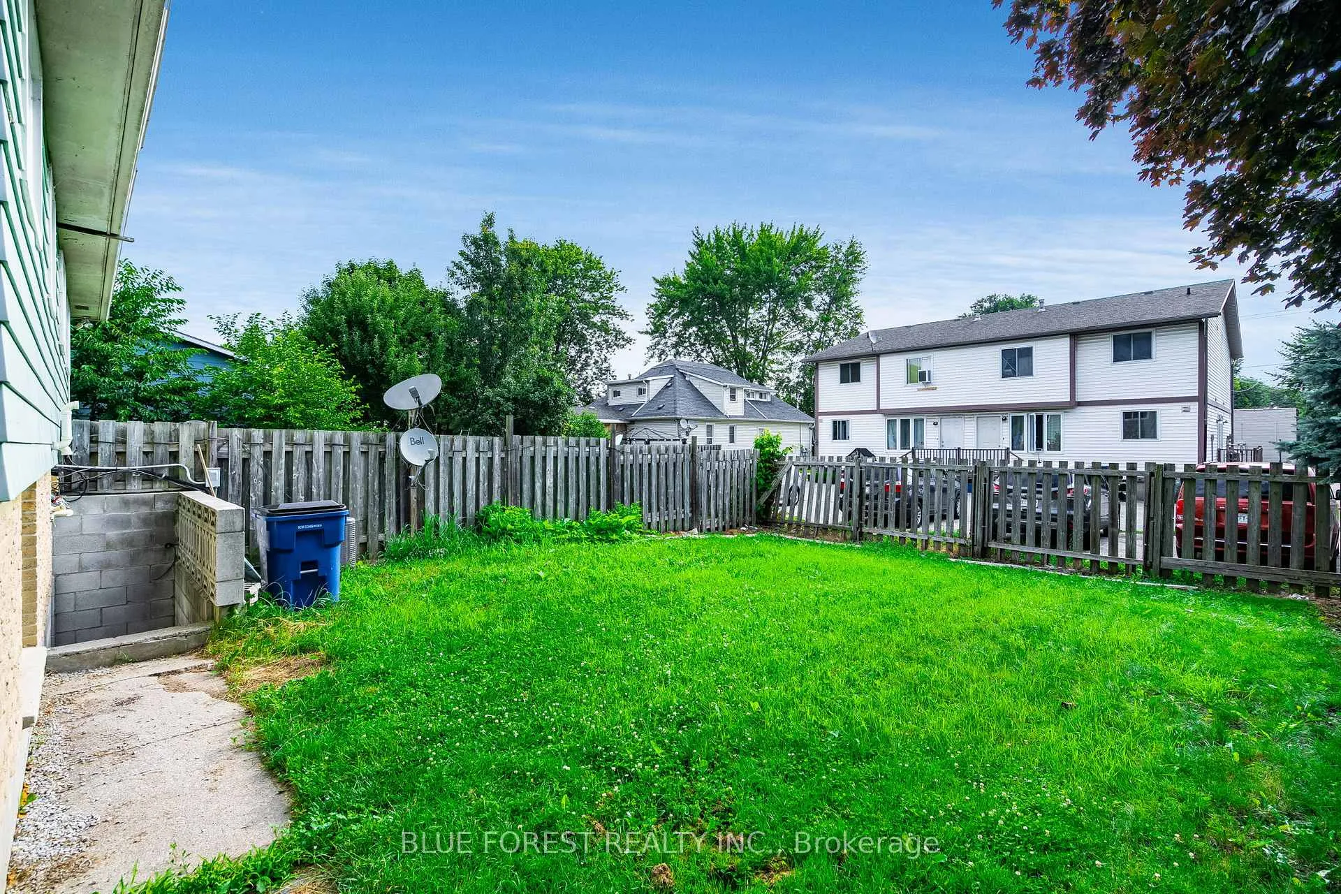 Photo 26 of 69 Bridlepath Road, Chatham-Kent, Blenheim — HOMEH