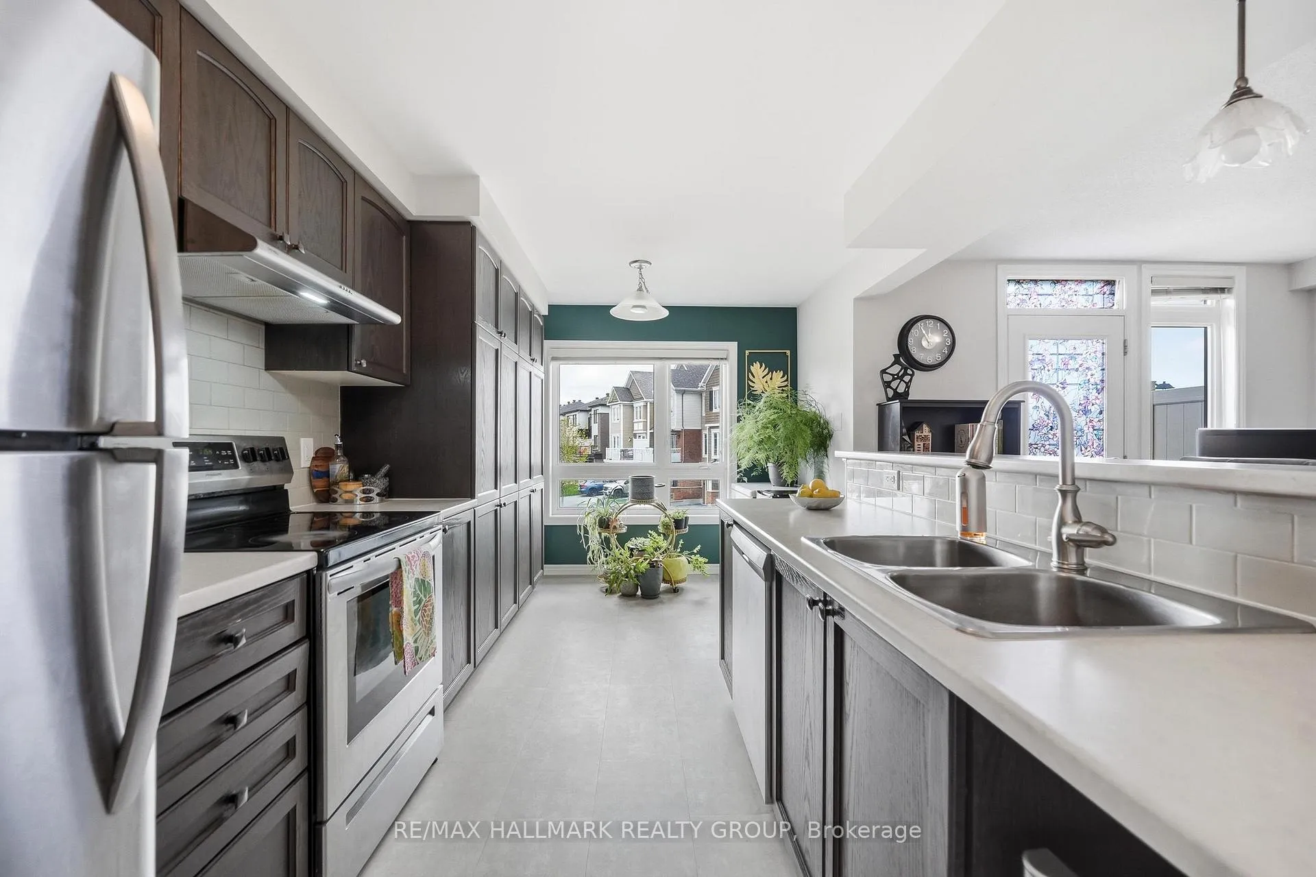 Photo 13 of 88 Feathertop Lane, Ottawa, Kanata - Emerald Meadows/Trailwest — HOMEH