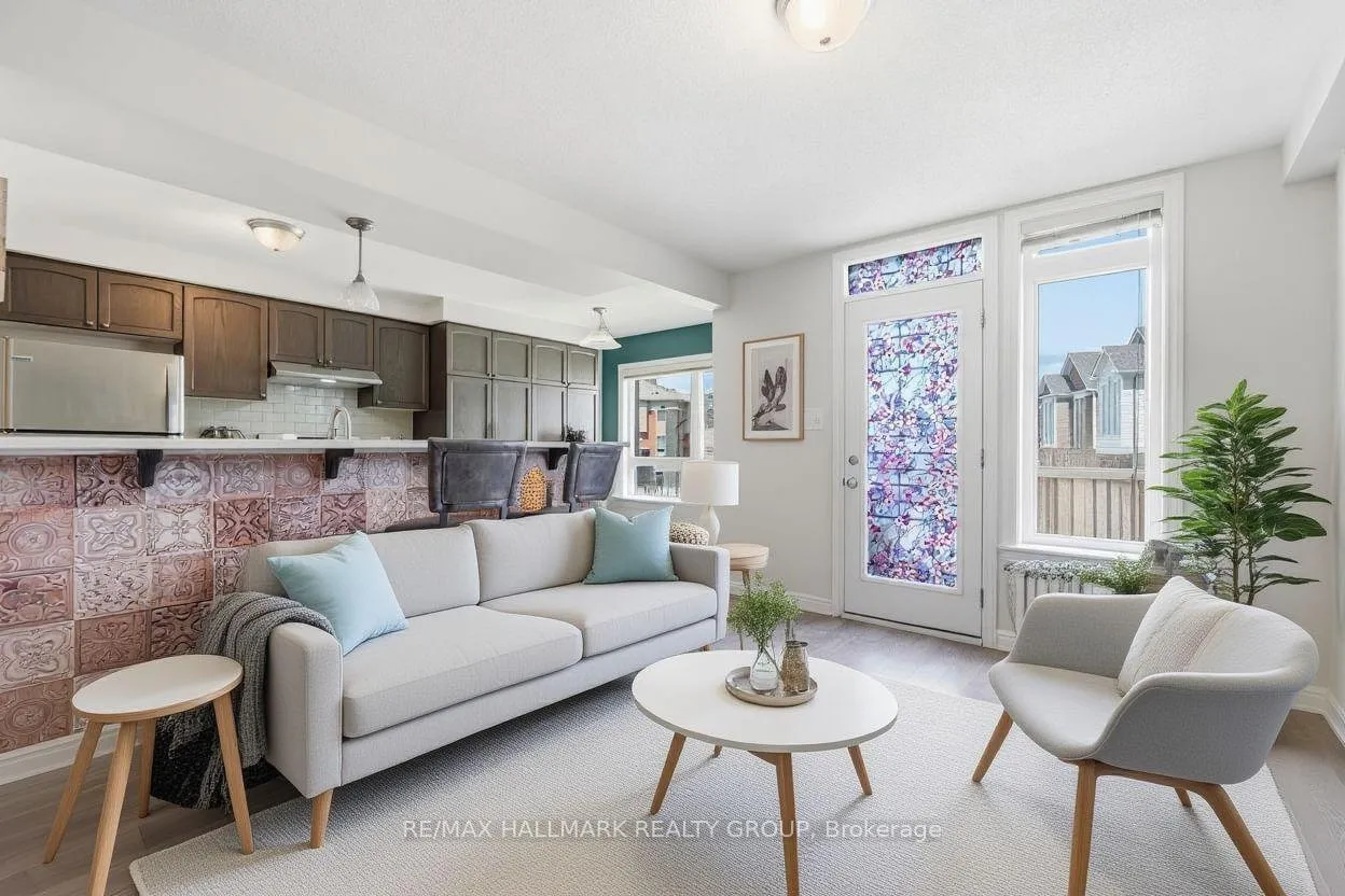 Photo 9 of 88 Feathertop Lane, Ottawa, Kanata - Emerald Meadows/Trailwest — HOMEH