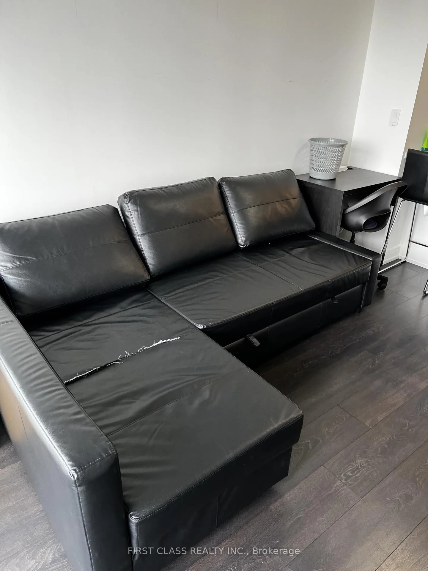 Photo 4 of Unit 2607, 50 Wellesley Street E, Toronto, Church-Yonge Corridor — HOMEH
