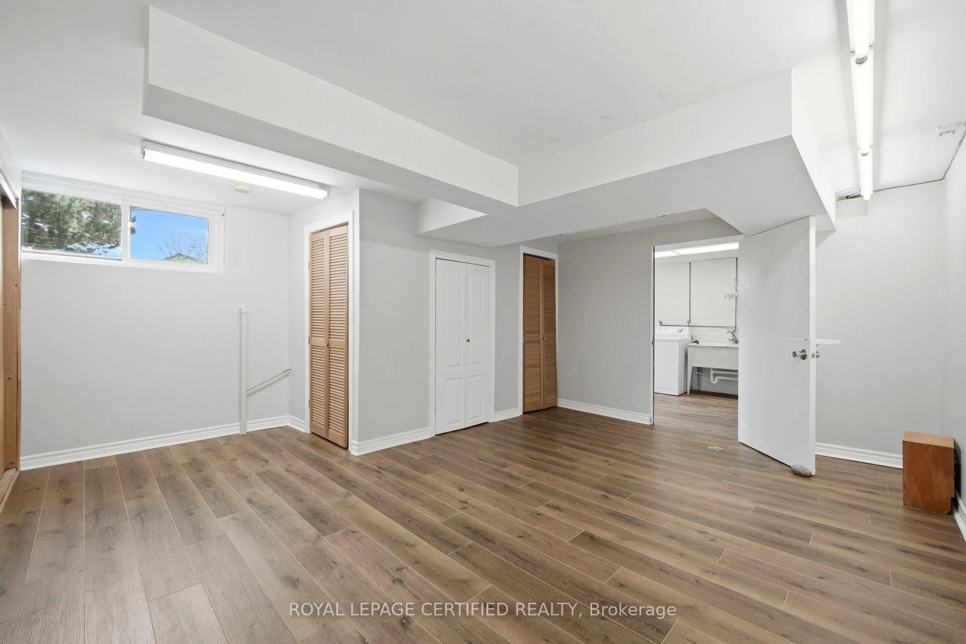 Photo 33 of 34 Warbeck Place, Etobicoke, Kingsview Village-The Westway — HOMEH