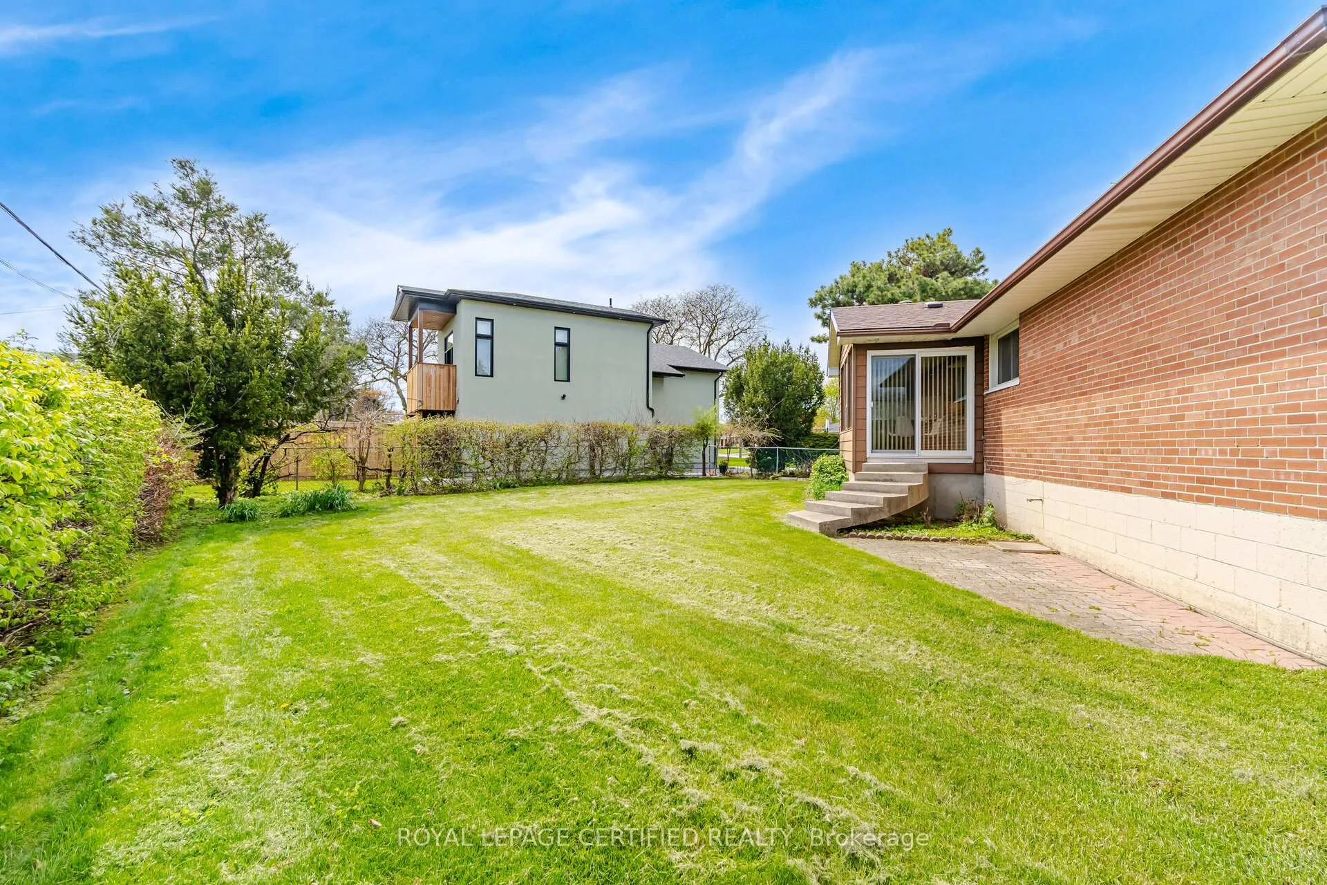 Photo 41 of 34 Warbeck Place, Etobicoke, Kingsview Village-The Westway — HOMEH