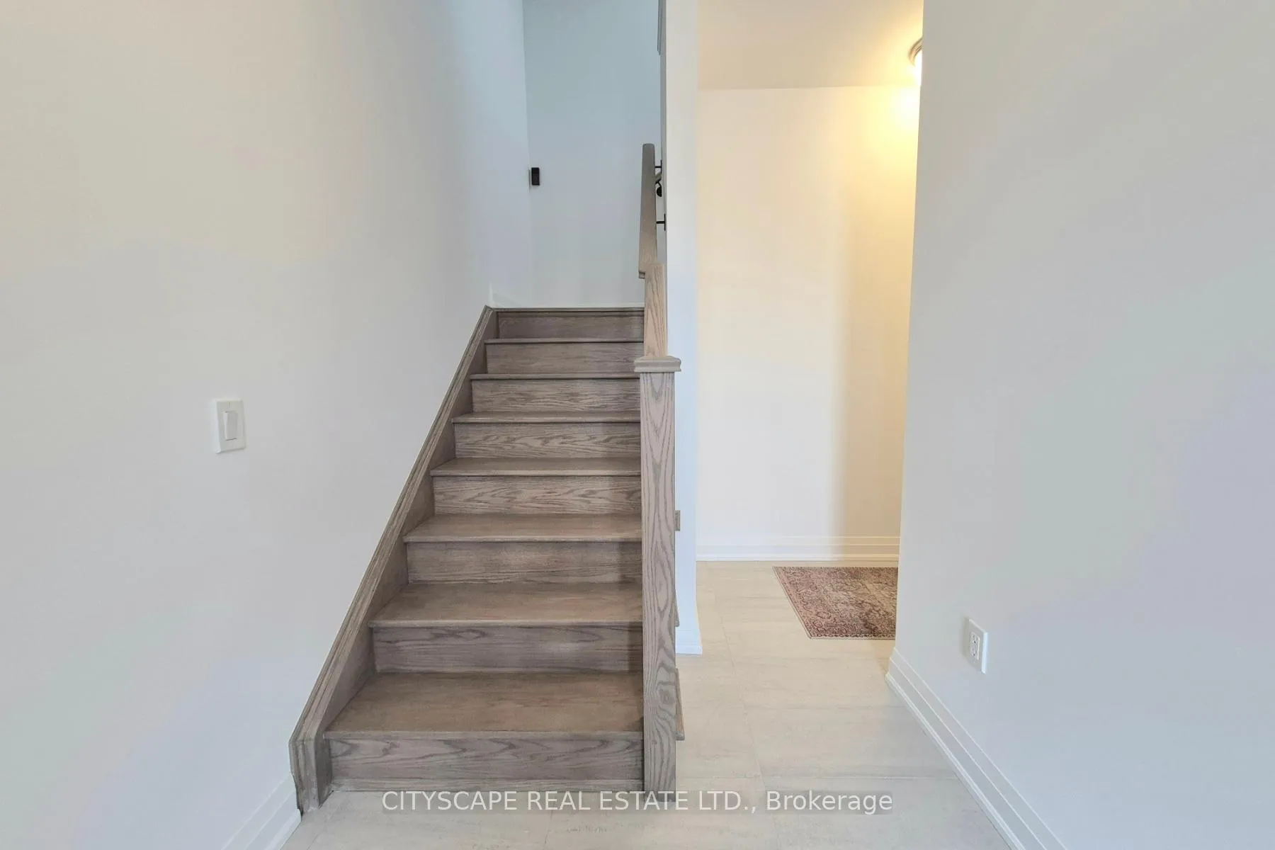 Photo 3 of 3182 Sixth Line, Oakville, Rural Oakville — HOMEH