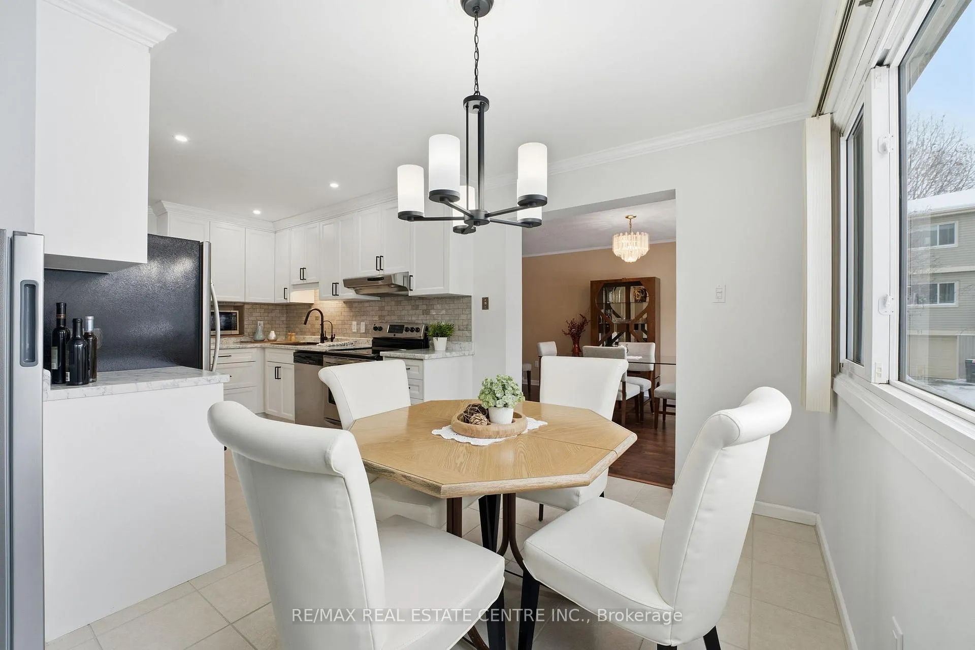 Photo 16 of Unit 74, 30 Green Valley Drive, Kitchener, Pioneer Park — HOMEH