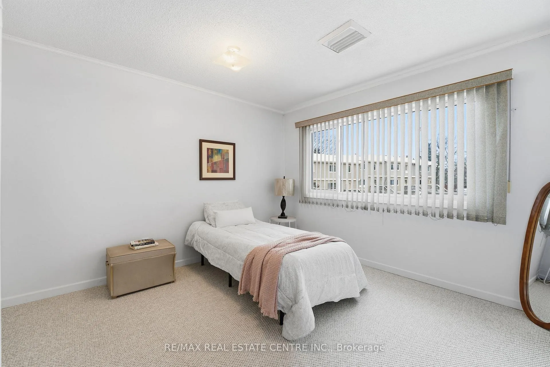 Photo 25 of Unit 74, 30 Green Valley Drive, Kitchener, Pioneer Park — HOMEH