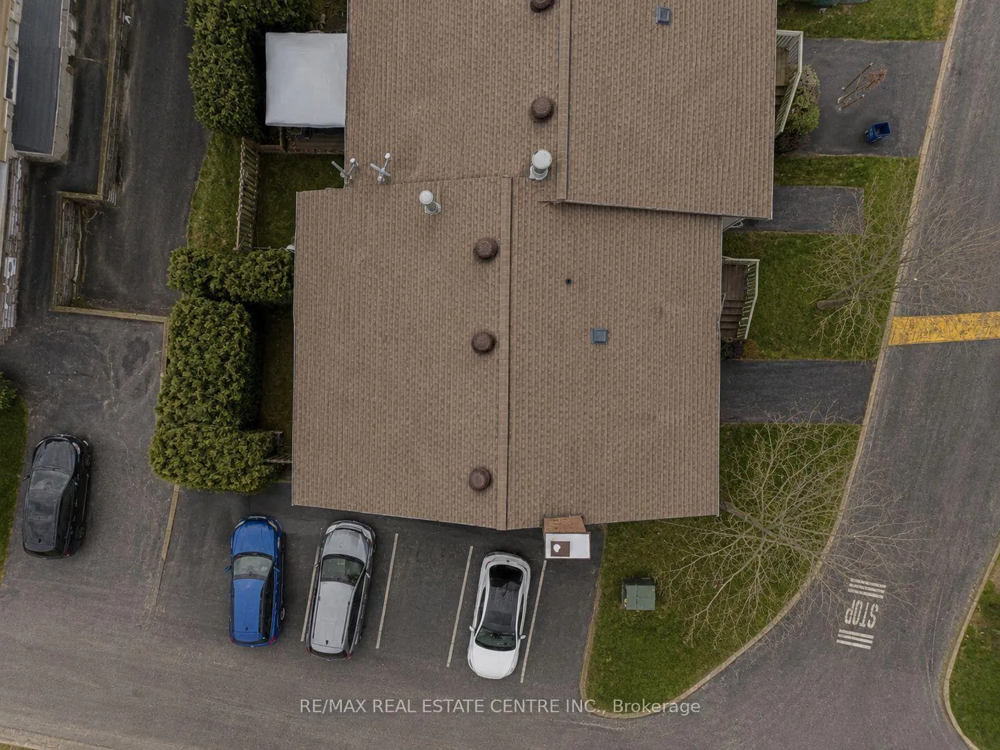 Photo 30 of Unit 74, 30 Green Valley Drive, Kitchener, Pioneer Park — HOMEH