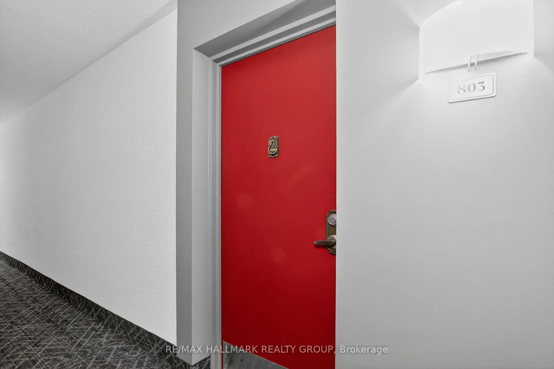 Photo 6 of Unit 803, 1465 Baseline Road, Ottawa, Copeland Park — HOMEH