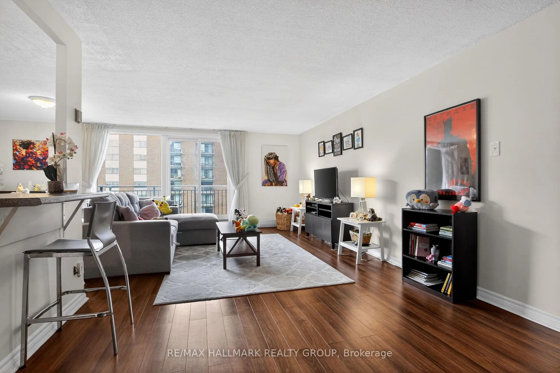 Photo 9 of Unit 803, 1465 Baseline Road, Ottawa, Copeland Park — HOMEH