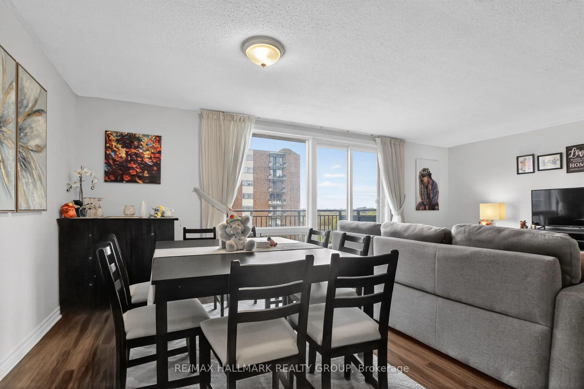 Photo 13 of Unit 803, 1465 Baseline Road, Ottawa, Copeland Park — HOMEH