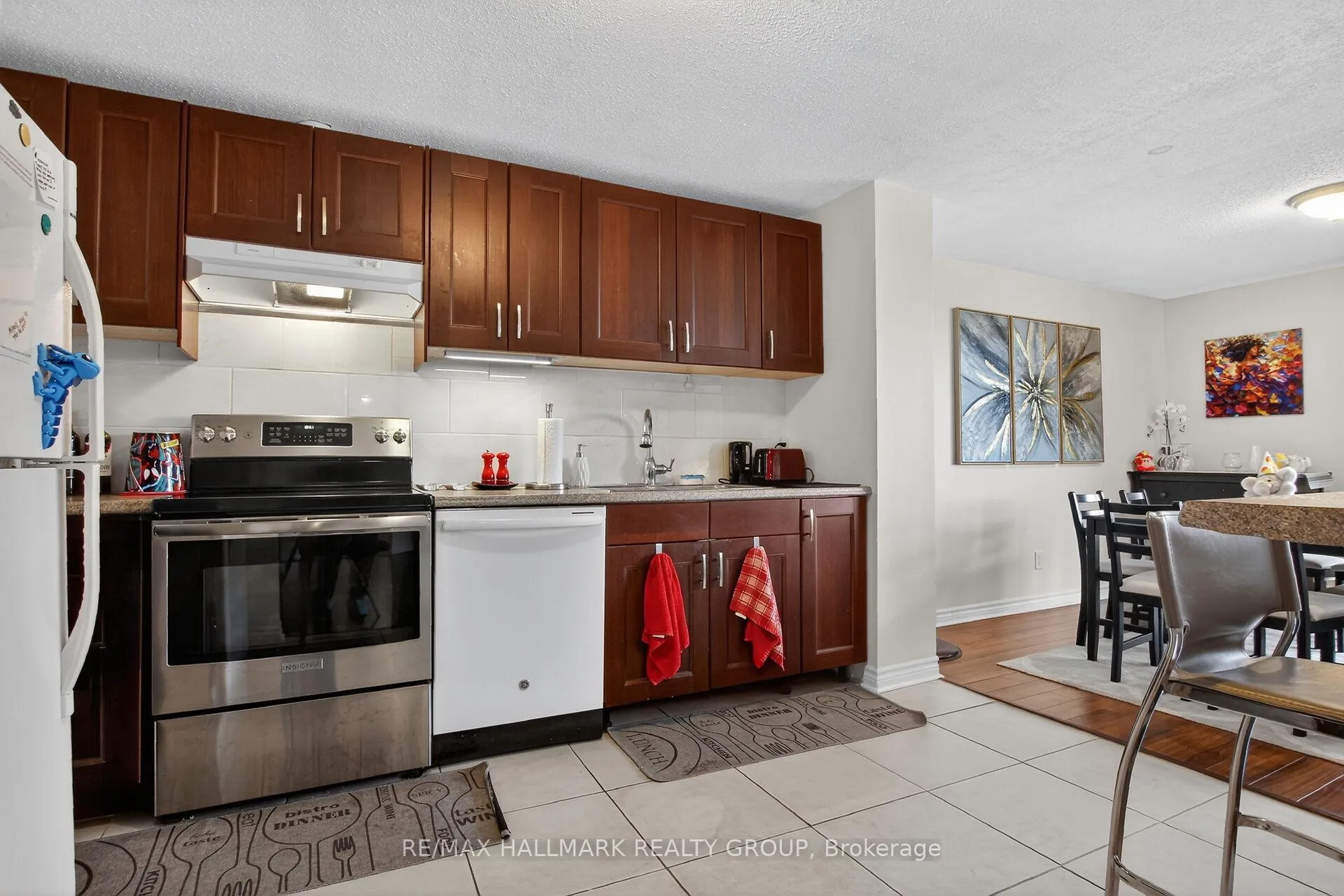 Photo 16 of Unit 803, 1465 Baseline Road, Ottawa, Copeland Park — HOMEH