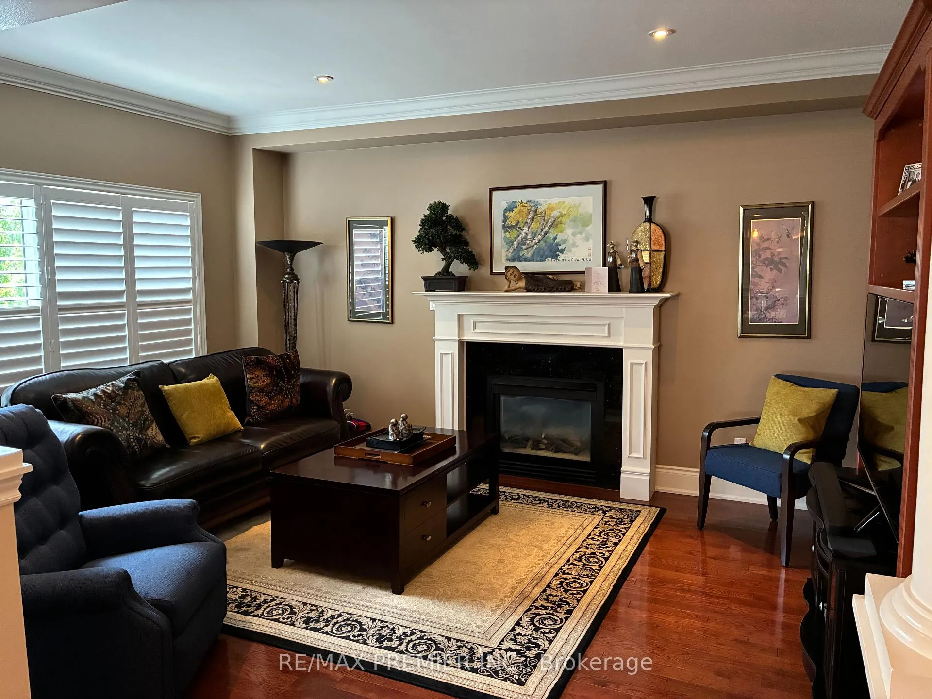 Photo 17 of 90 Siderno Crescent, Vaughan, East Woodbridge — HOMEH
