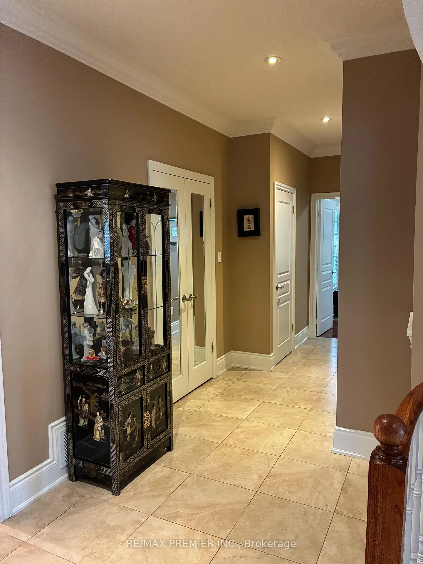 Photo 19 of 90 Siderno Crescent, Vaughan, East Woodbridge — HOMEH
