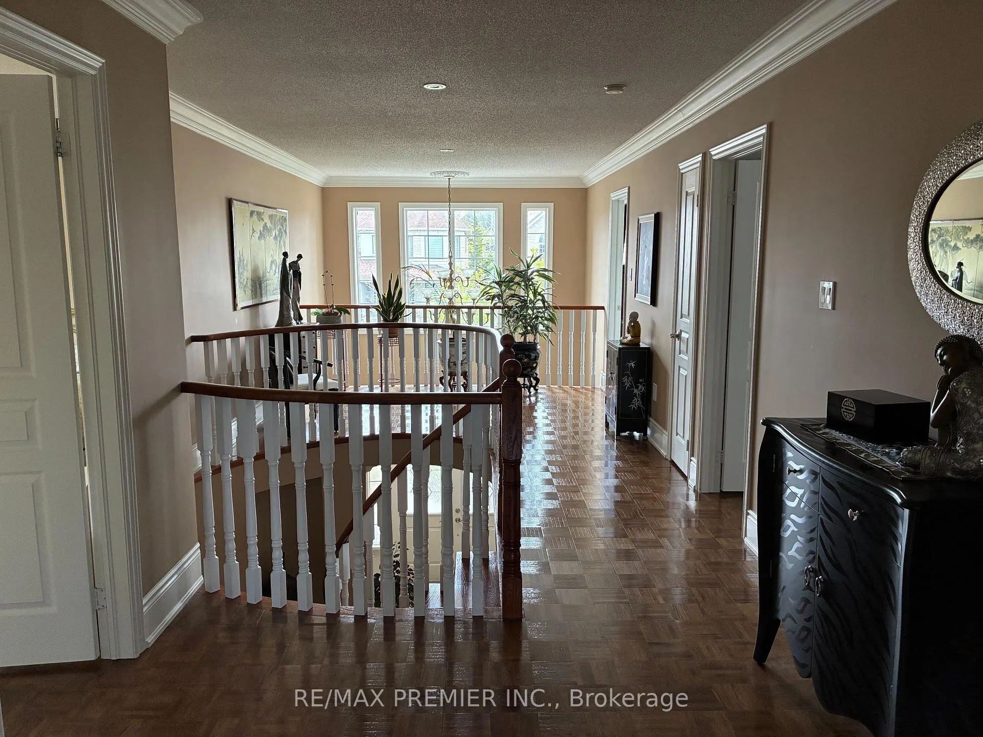 Photo 23 of 90 Siderno Crescent, Vaughan, East Woodbridge — HOMEH