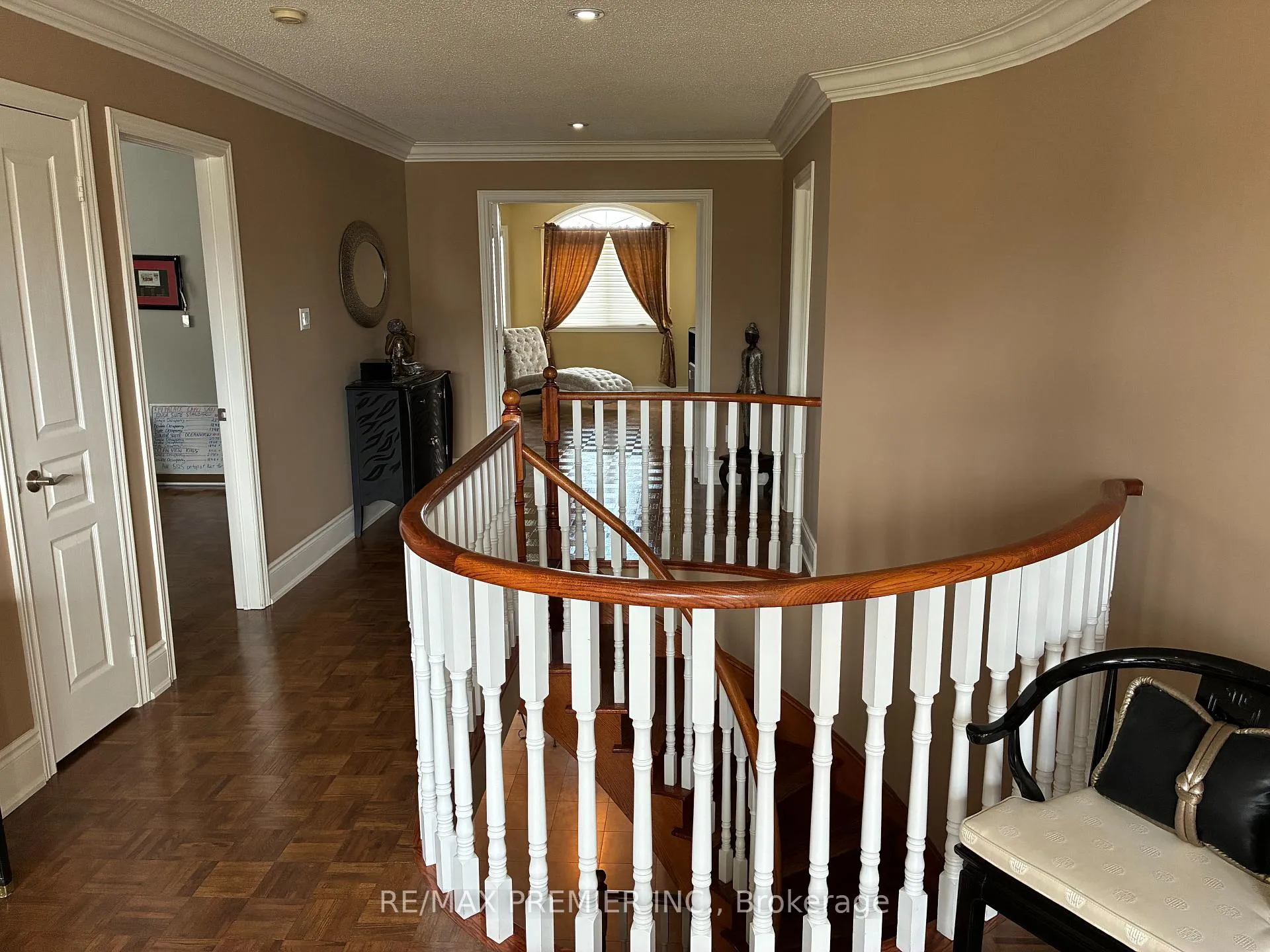 Photo 25 of 90 Siderno Crescent, Vaughan, East Woodbridge — HOMEH