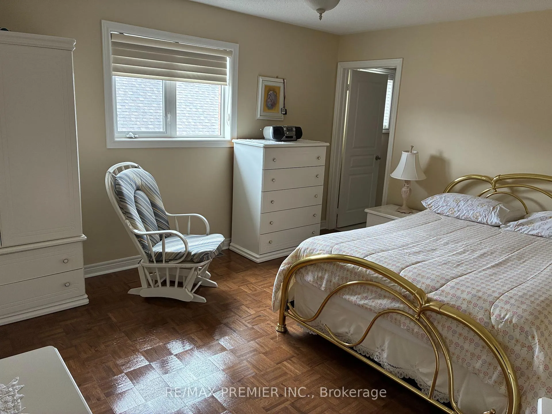 Photo 34 of 90 Siderno Crescent, Vaughan, East Woodbridge — HOMEH