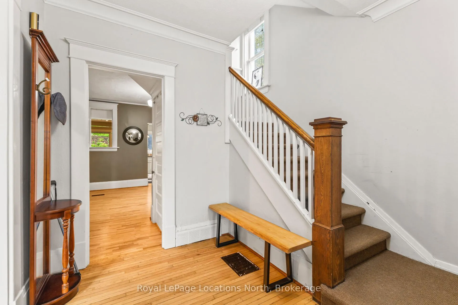 Photo 3 of 1080 4th 'A' Avenue W, Owen Sound — HOMEH