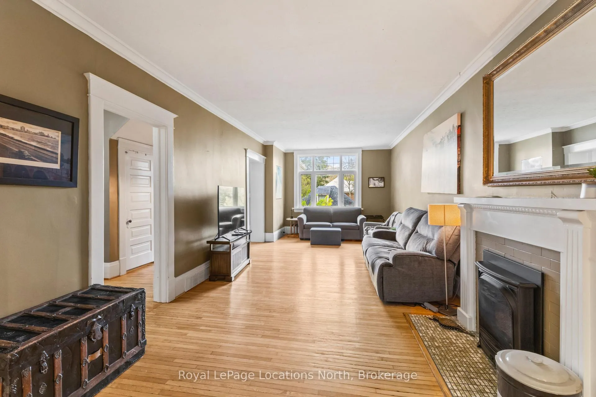 Photo 5 of 1080 4th 'A' Avenue W, Owen Sound — HOMEH